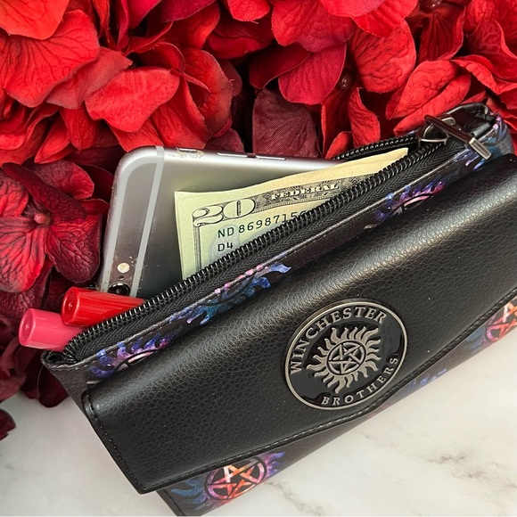 Supernatural Black and Purple Pentagram Clutch Wallet - Picture 7 of 15